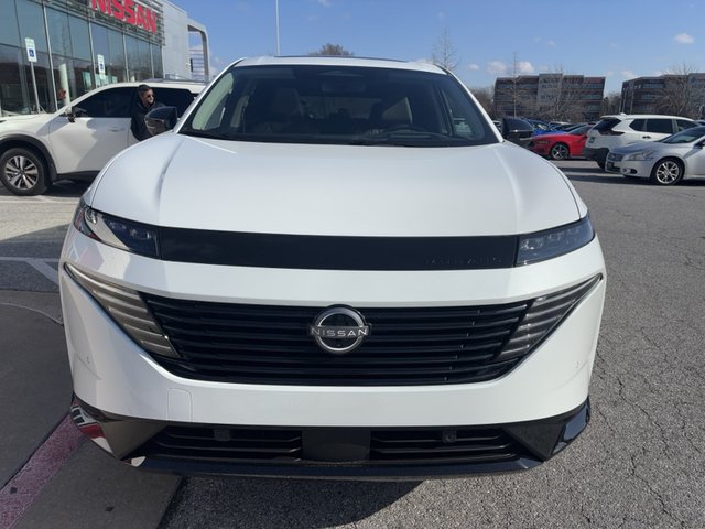 2025 Nissan Murano Platinum photo
