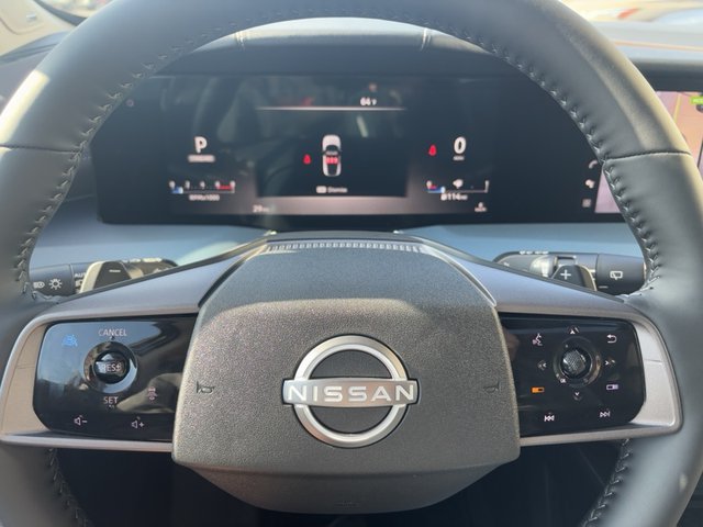 2025 Nissan Murano Platinum photo