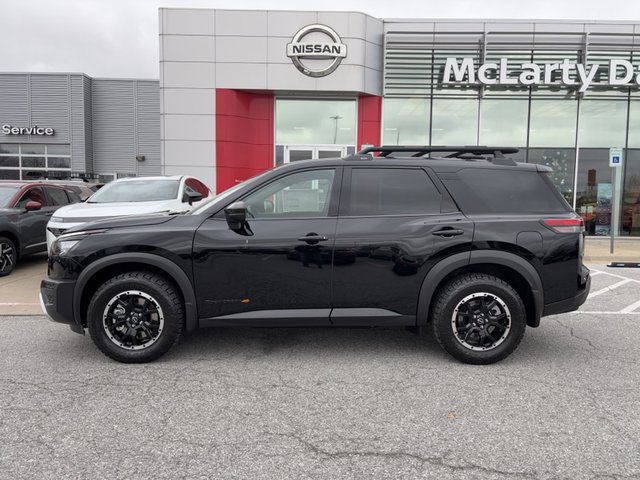 2025 Nissan Pathfinder Rock Creek 4WD photo
