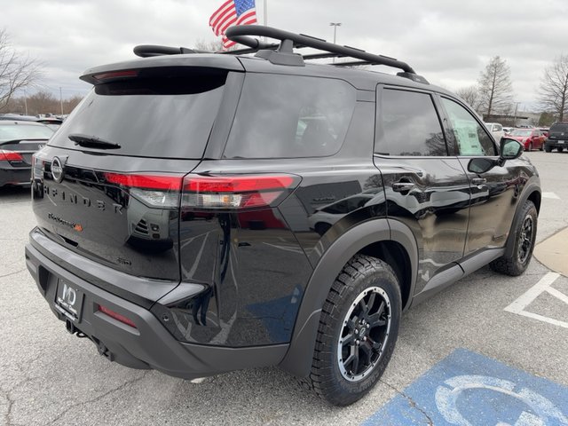 2025 Nissan Pathfinder Rock Creek 4WD photo