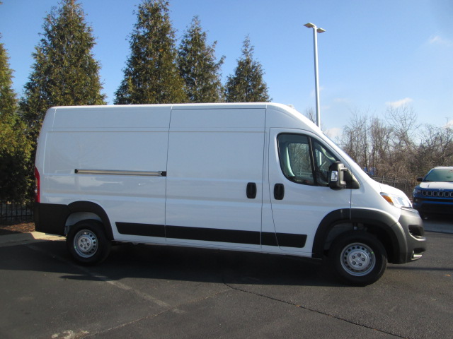 2025 RAM ProMaster Tradesman 2500 Hi Roof 159WB photo