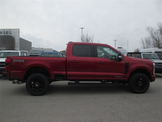 2025 Ford F-250 Lariat SD 4WD 6.75ft Box photo