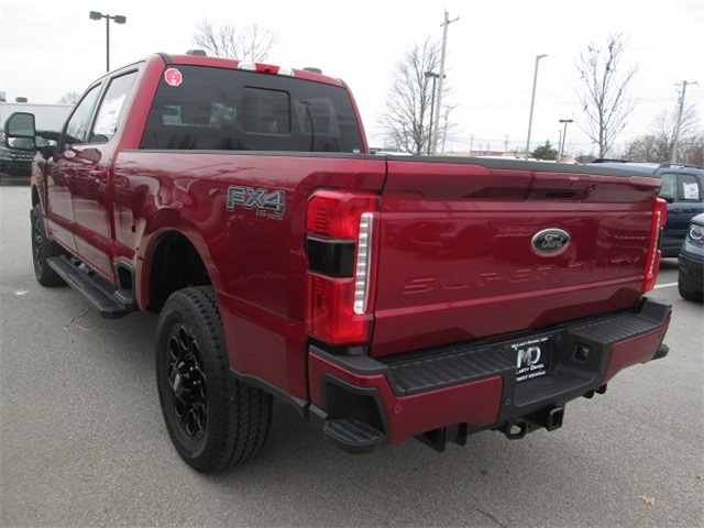 2025 Ford F-250 Lariat SD 4WD 6.75ft Box photo