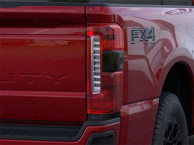 2025 Ford F-250 Lariat SD 4WD 6.75ft Box photo