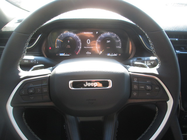 2025 Jeep Grand Cherokee Altitude X 4WD photo