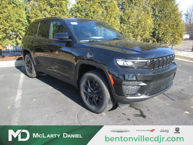 2025 Jeep Grand Cherokee Altitude X 4WD photo