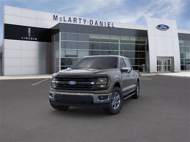 2025 Ford F-150 XLT 4WD 5.5ft Box photo