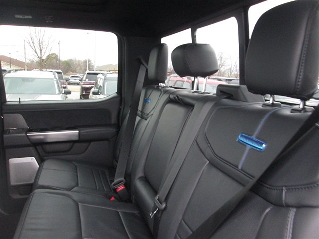 2025 Ford F-250 Platinum SD 4WD 6.75ft Box photo