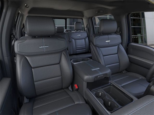 2025 Ford F-250 Platinum SD 4WD 6.75ft Box photo