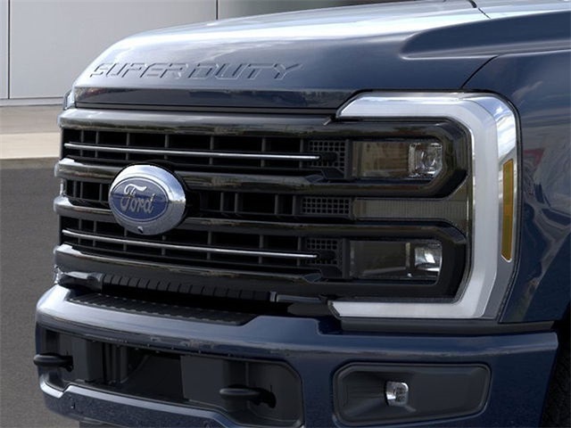 2025 Ford F-250 Platinum SD 4WD 6.75ft Box photo