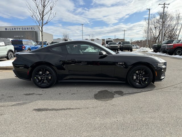 2025 Ford Mustang GT photo