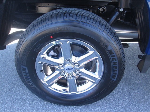 2025 Ford F-150 XLT 4WD 5.5ft Box photo