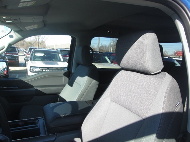2025 Ford F-150 XLT 4WD 5.5ft Box photo