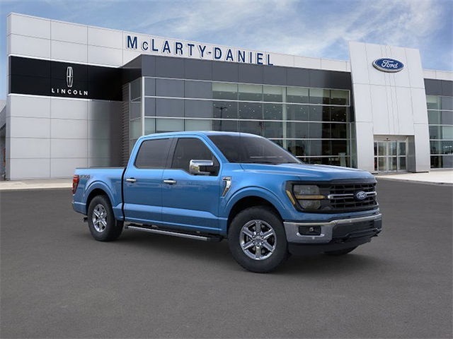 2025 Ford F-150 XLT 4WD 5.5ft Box photo