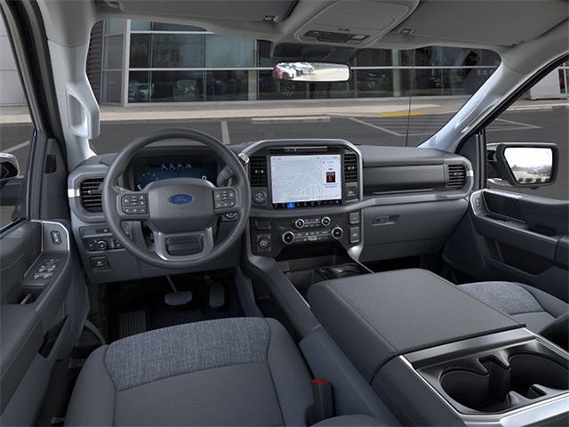 2025 Ford F-150 XLT 4WD 5.5ft Box photo