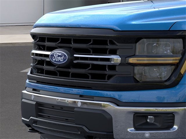 2025 Ford F-150 XLT 4WD 5.5ft Box photo