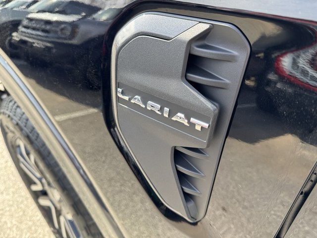 2024 Ford Ranger LARIAT 4WD 5ft Box photo