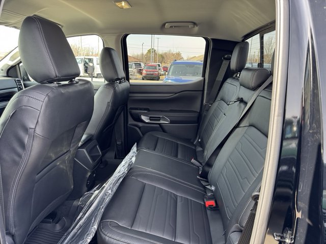 2024 Ford Ranger LARIAT 4WD 5ft Box photo