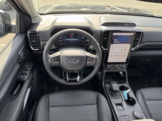 2024 Ford Ranger LARIAT 4WD 5ft Box photo