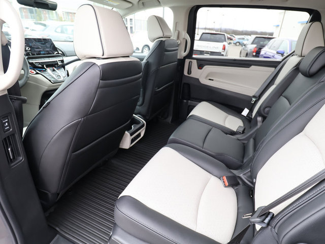 2025 Honda Odyssey Elite photo
