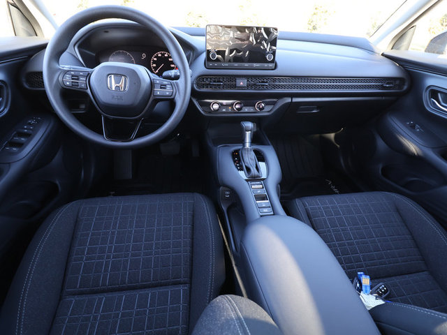 2025 Honda HR-V LX AWD photo