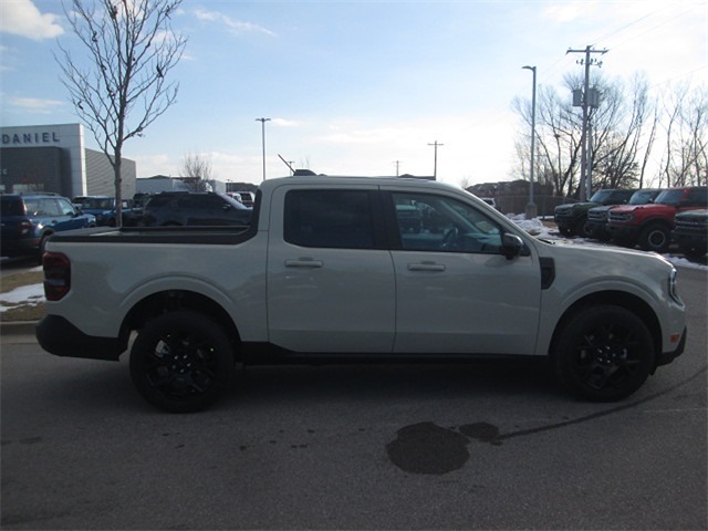 2025 Ford Maverick LARIAT AWD photo