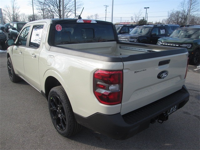 2025 Ford Maverick LARIAT AWD photo