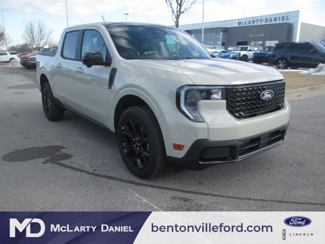 2025 Ford Maverick LARIAT AWD photo
