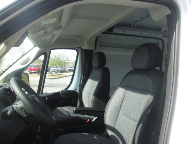 2025 RAM ProMaster Tradesman 2500 Hi Roof 159WB photo