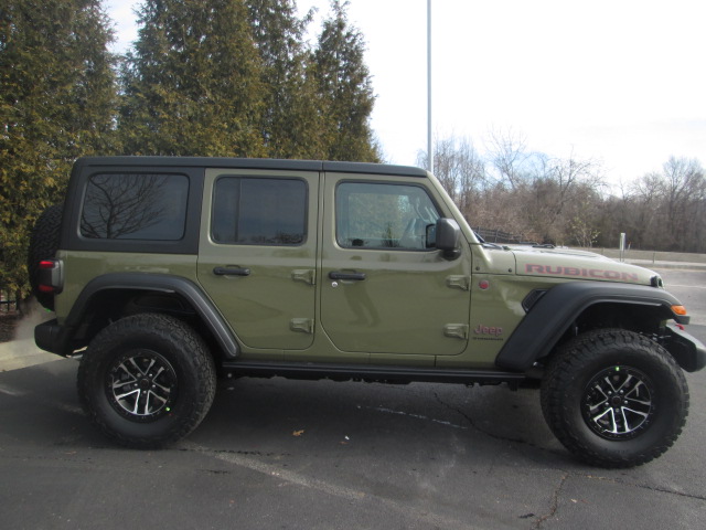 2025 Jeep Wrangler Rubicon 4Dr 4WD photo