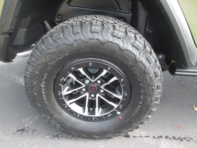 2025 Jeep Wrangler Rubicon 4Dr 4WD photo