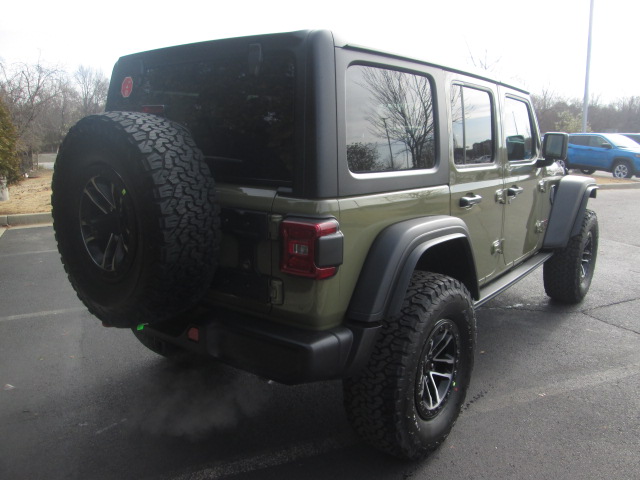 2025 Jeep Wrangler Rubicon 4Dr 4WD photo