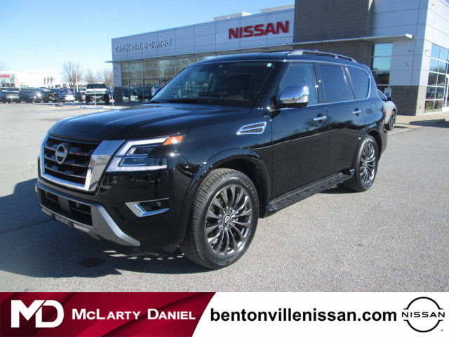 2023 Nissan Armada Platinum 4WD photo
