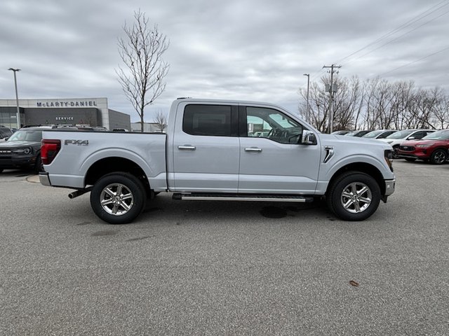 2025 Ford F-150 XLT 4WD 5.5ft Box photo