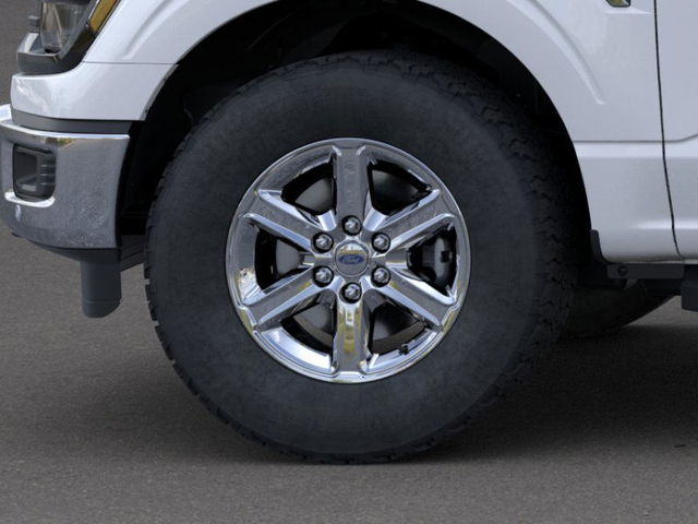 2025 Ford F-150 XLT 4WD 5.5ft Box photo