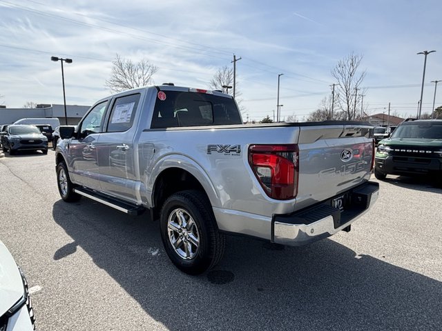 2025 Ford F-150 XLT 4WD 5.5ft Box photo