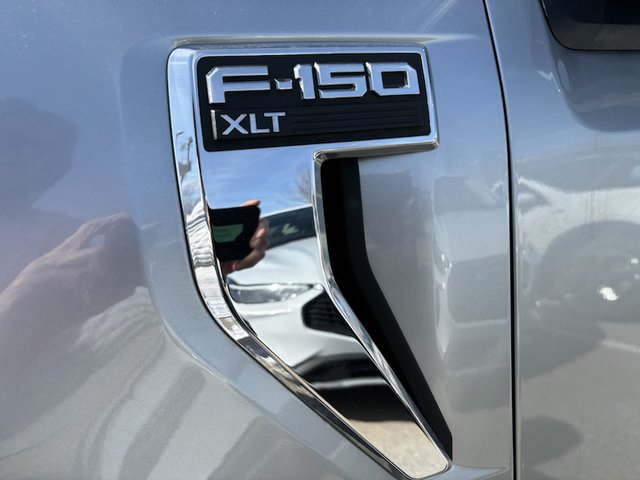 2025 Ford F-150 XLT 4WD 5.5ft Box photo