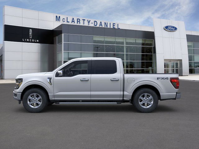 2025 Ford F-150 XLT 4WD 5.5ft Box photo