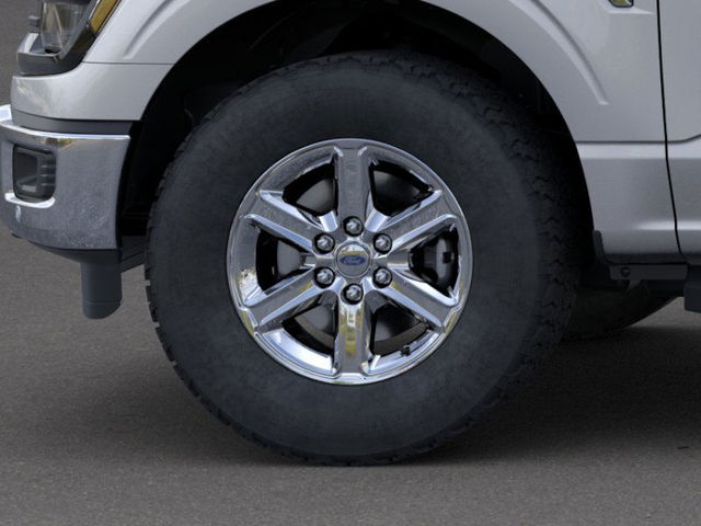 2025 Ford F-150 XLT 4WD 5.5ft Box photo