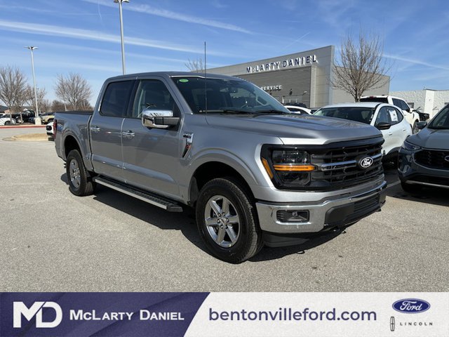 2025 Ford F-150 XLT 4WD 5.5ft Box photo
