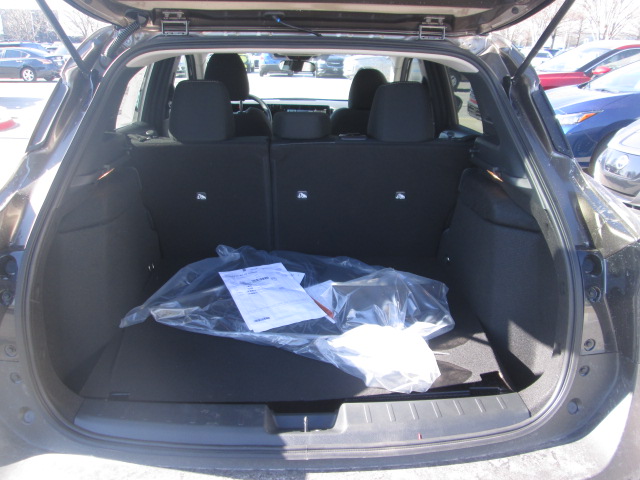 2025 Nissan Kicks SV AWD photo