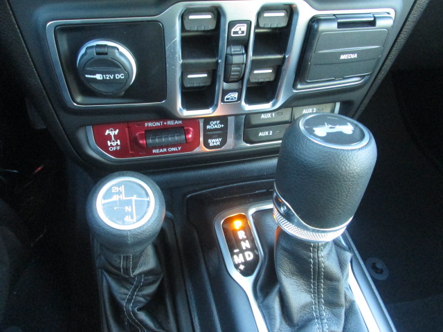 2025 Jeep Wrangler Rubicon 4Dr 4WD photo