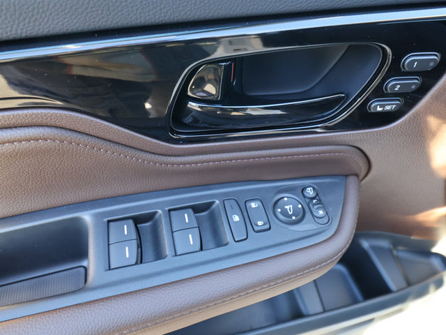 2025 Honda Odyssey Elite photo