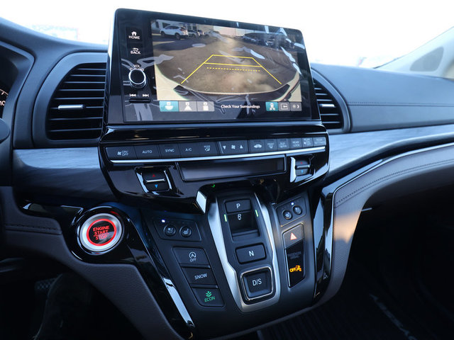 2025 Honda Odyssey Elite photo