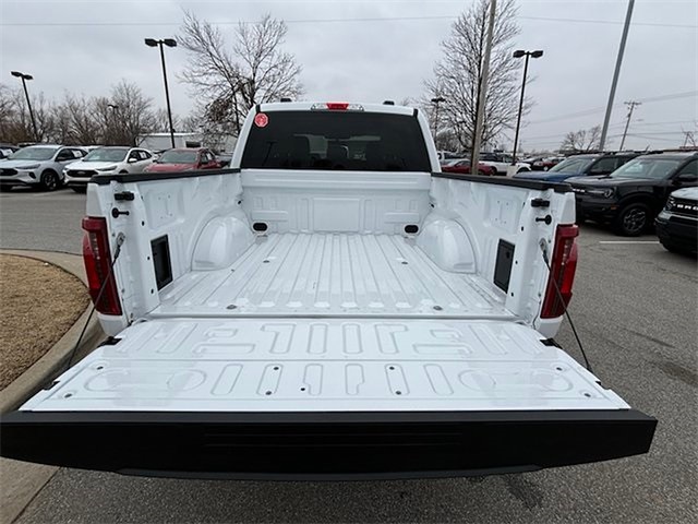 2025 Ford F-150 XLT 4WD 5.5ft Box photo