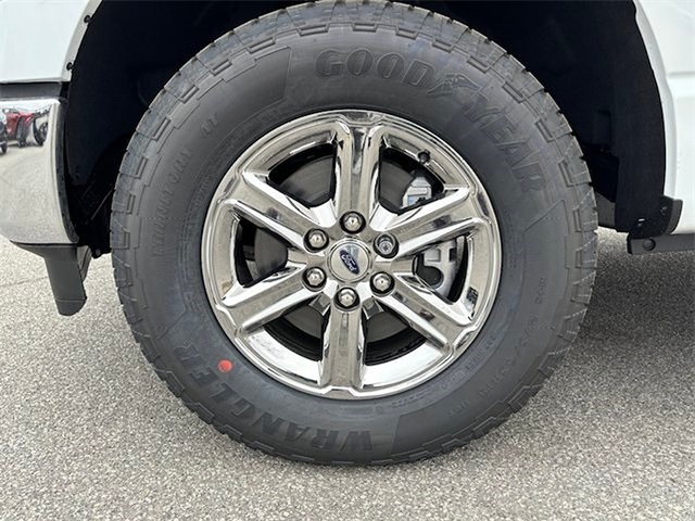 2025 Ford F-150 XLT 4WD 5.5ft Box photo