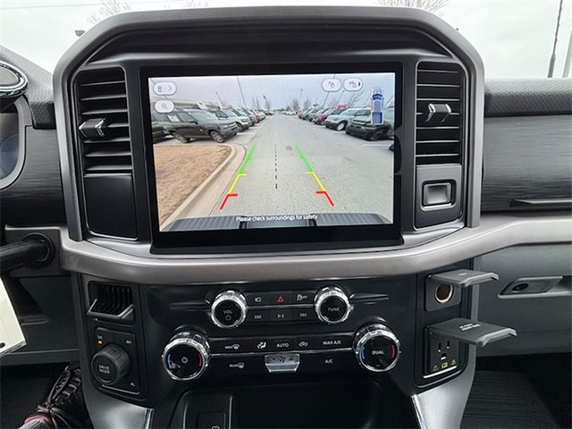 2025 Ford F-150 XLT 4WD 5.5ft Box photo
