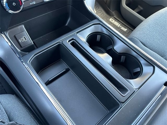 2025 Ford F-150 XLT 4WD 5.5ft Box photo