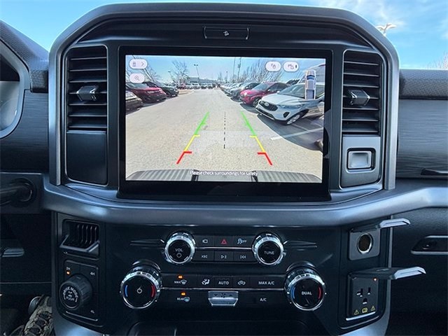 2025 Ford F-150 XLT 4WD 5.5ft Box photo