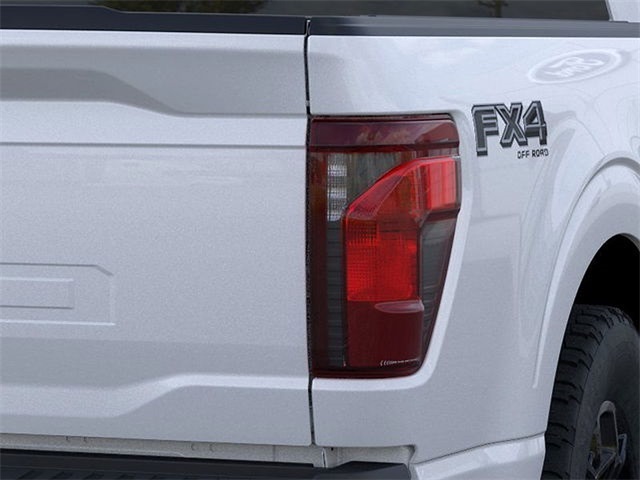 2025 Ford F-150 XLT 4WD 5.5ft Box photo